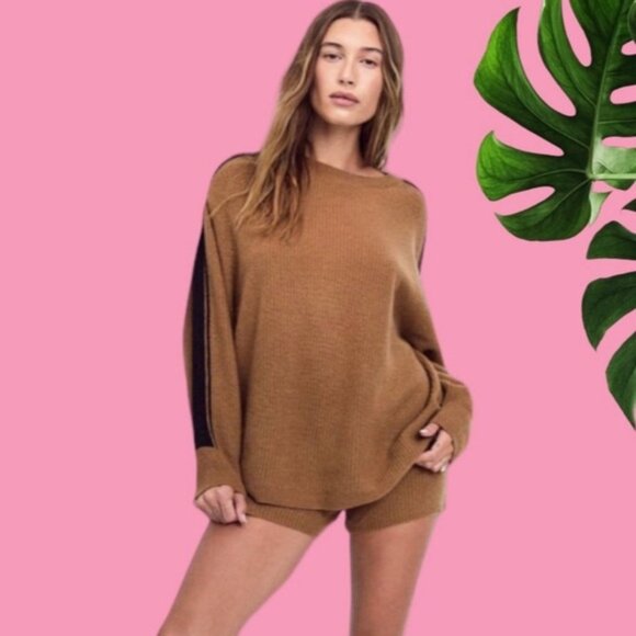 New! Victoria’s Secret 100% cashmere Bali orchid shorts sweater set 27756 - Picture 5 of 13